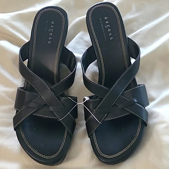 AXCESS Liz Clairborne Wedge Sandals Nwot - Picture 1 of 7